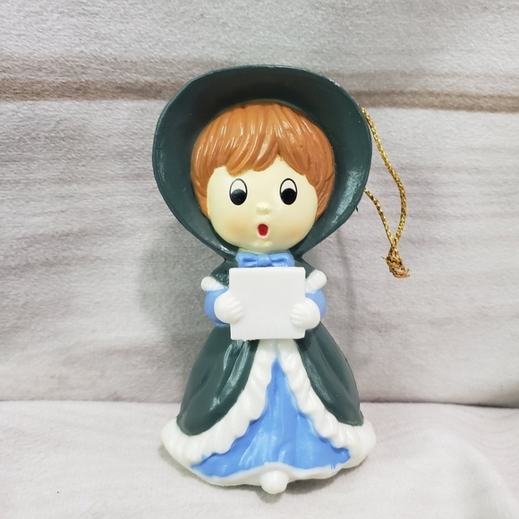 Mini Christmas Caroler Lady 3 Inch Ornament Green Cape Blue Dress Hard Plastic - Picture 1 of 8